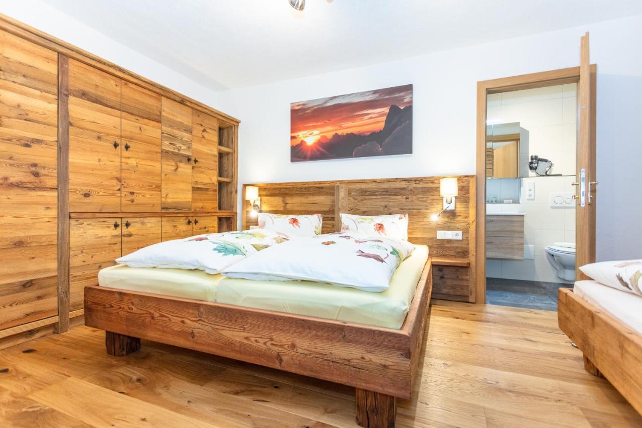 Gasthof St. Adolari Hotel Sankt Ulrich am Pillersee Kültér fotó