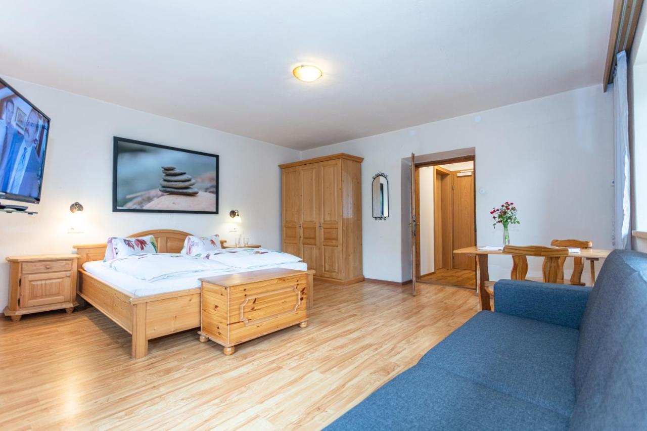 Gasthof St. Adolari Hotel Sankt Ulrich am Pillersee Kültér fotó