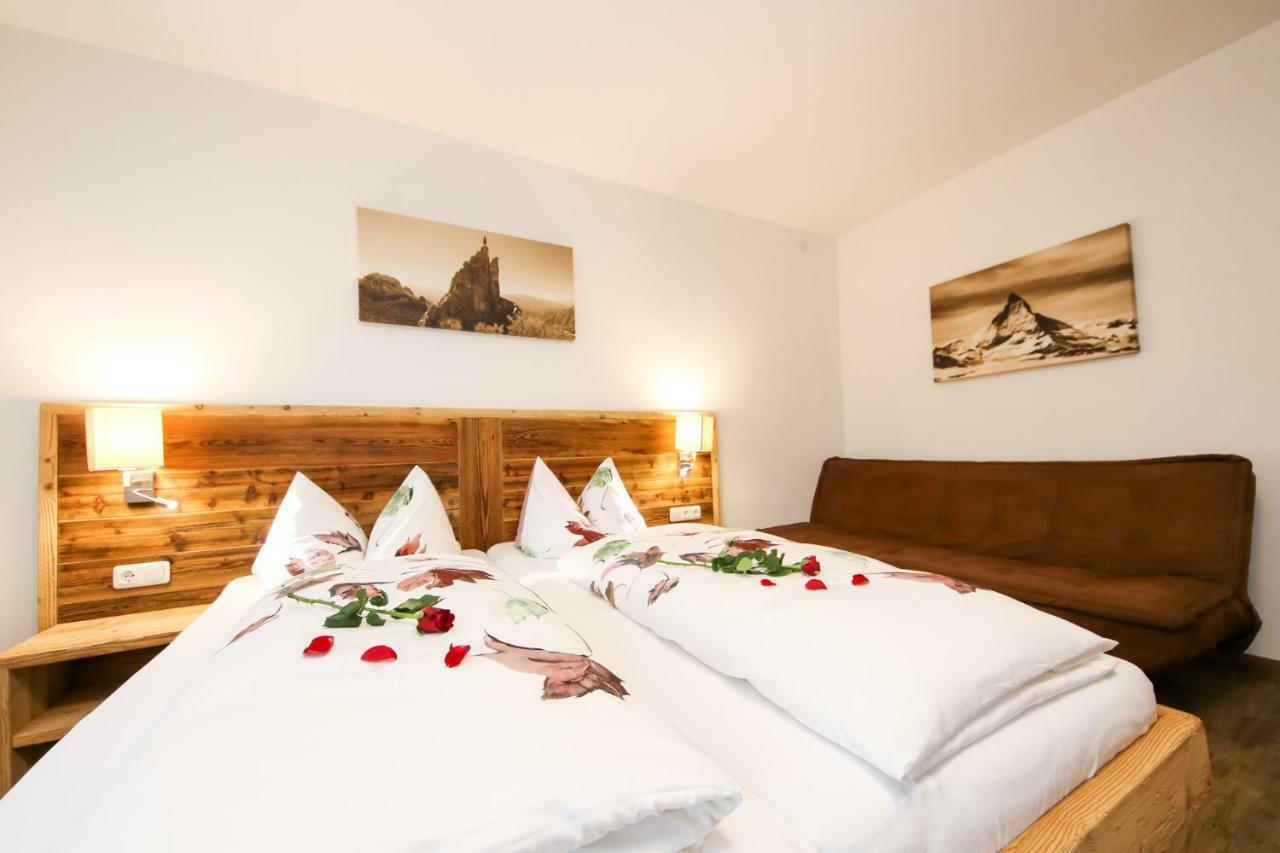 Gasthof St. Adolari Hotel Sankt Ulrich am Pillersee Kültér fotó
